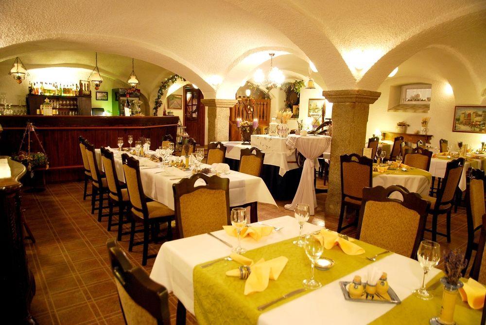 Logis L'Auberge Gutshof Bischofswerda Kültér fotó