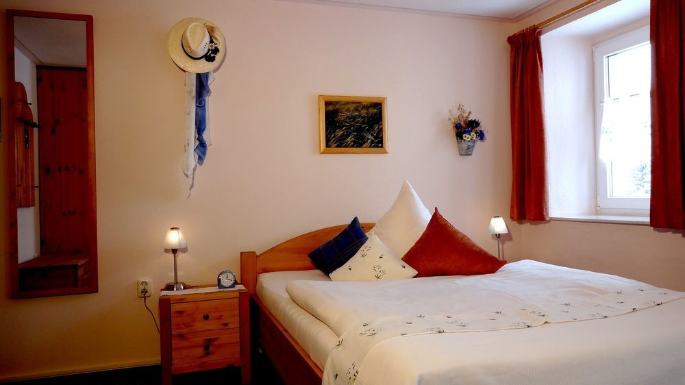 Logis L'Auberge Gutshof Bischofswerda Kültér fotó